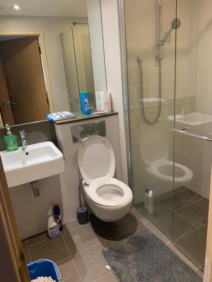 King Dems Home Dagenham Extérieur photo